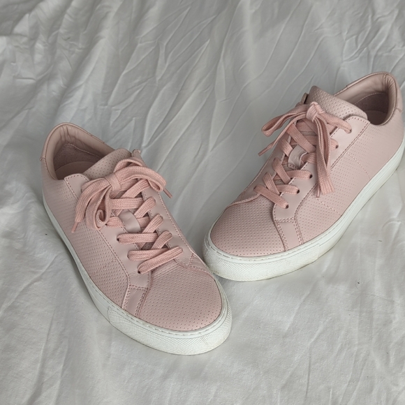 Greats Royale Perforated Leather Sneakers in Blush Pink EUR Size 39 - Picture 1 of 14